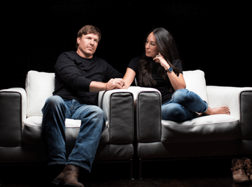 "Fixer Upper" hosts Chip and Joanna Gaines star in "I Am Second," October 18, 2016.