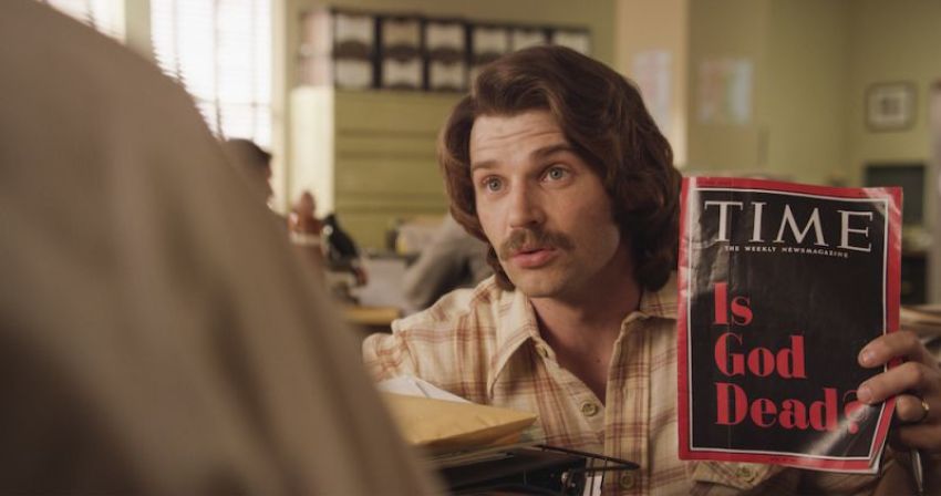 Mike Vogel plays Lee Strobel in "The Case for Christ," in theaters April 2017.