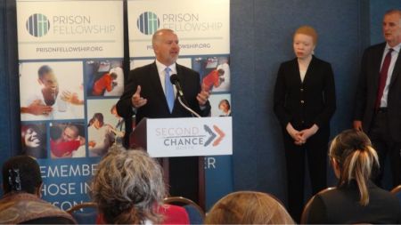 Craig DeRoche speaks at the National Press Club launching Prison Fellowship's