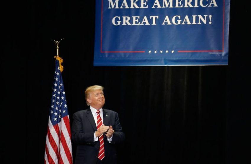 U.S. President Donald Trump arrives at a campaign rally in Phoenix, Arizona, U.S., August 22, 2017.