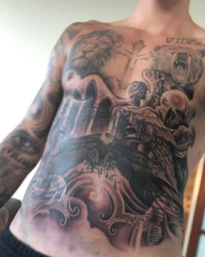 Justin Bieber Torso Tattoo Pop Star S Giant New Inking Covers Up