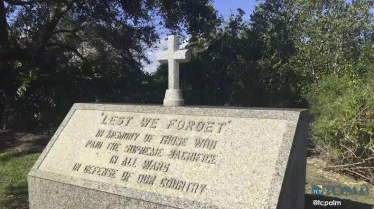 Vero Beach Veteran's Memorial Cross