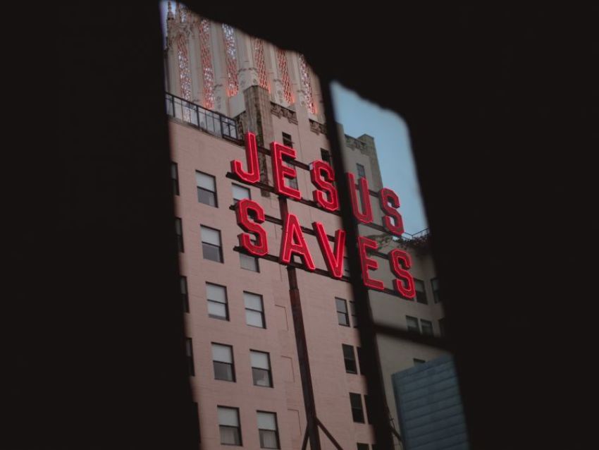 (PHOTO: UNSPLASH/JASON BETZ)