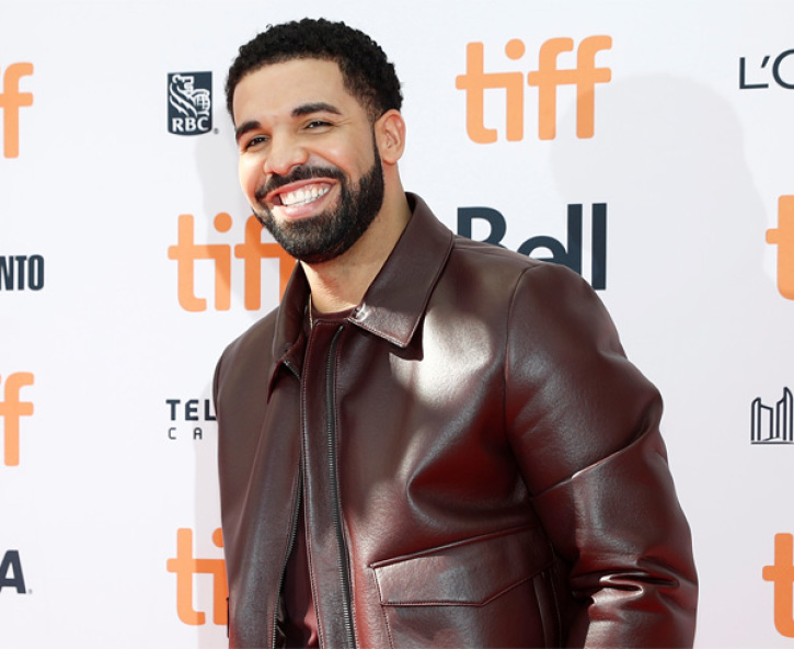 Drake And Ninja Streams Fortnite Breaks Twitch World Record The - rapper drake arrives on the red carpet for the film the carter effect september 12 2017 reuters mark blinch