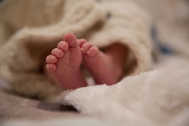 baby feet