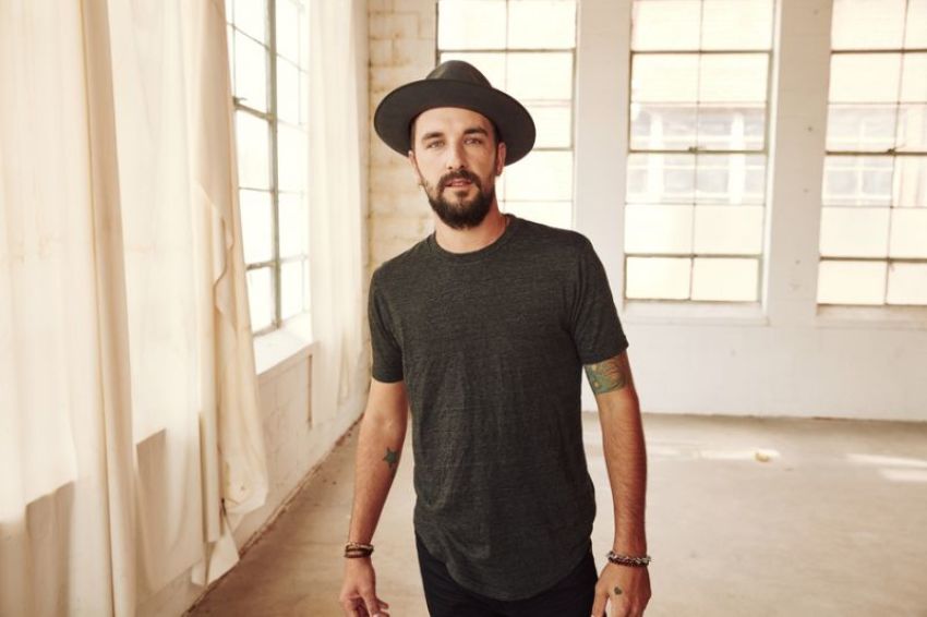 Rhett Walker releases new single "Like Your Father Does," June 2018.