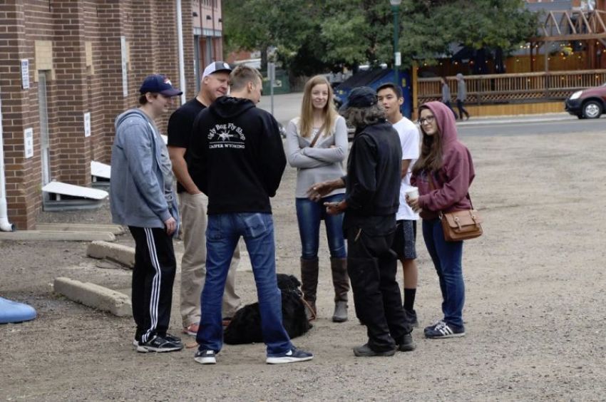 Students share the Gospel after attending Dare to Share Live in Arvada, Colorado on September 23, 2017.