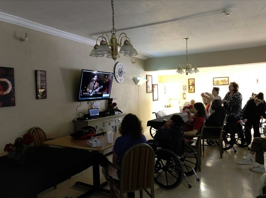 Patients with Huntington's disease worship during a