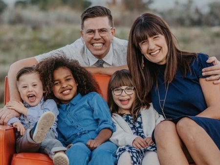 Josh and Heather Avis pictured with their three children: Macyn, Truly, and August.