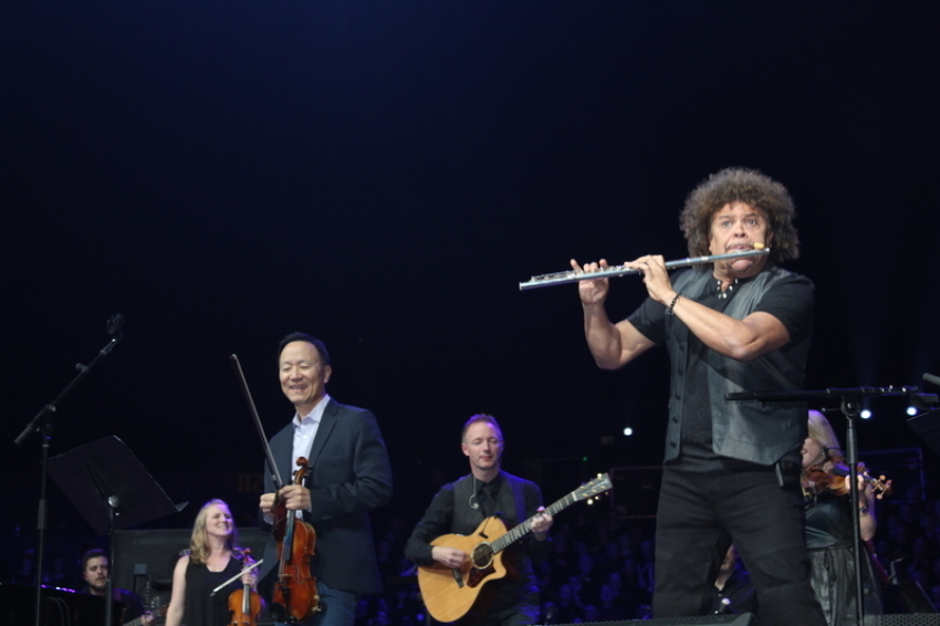 Flutist Pedro Eustache performa alongside David Kim at the Sing! 2019 Conference in Nashville, Tennessee, on Aug. 20, 2019.