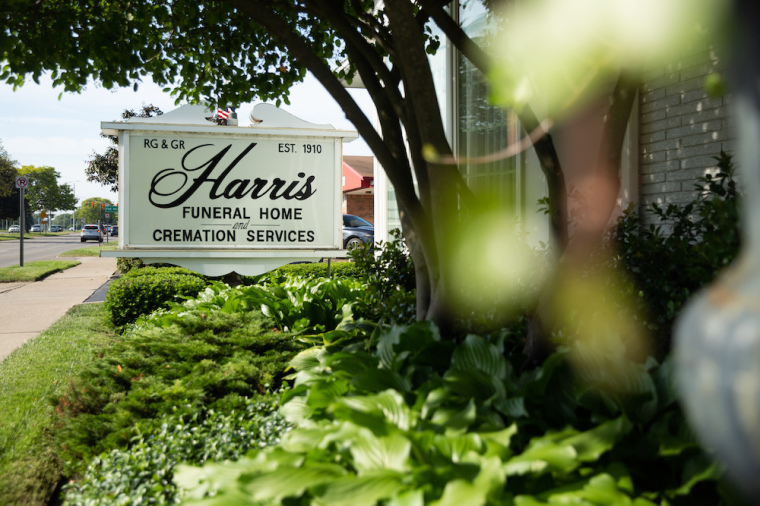 Harris Funeral Homes