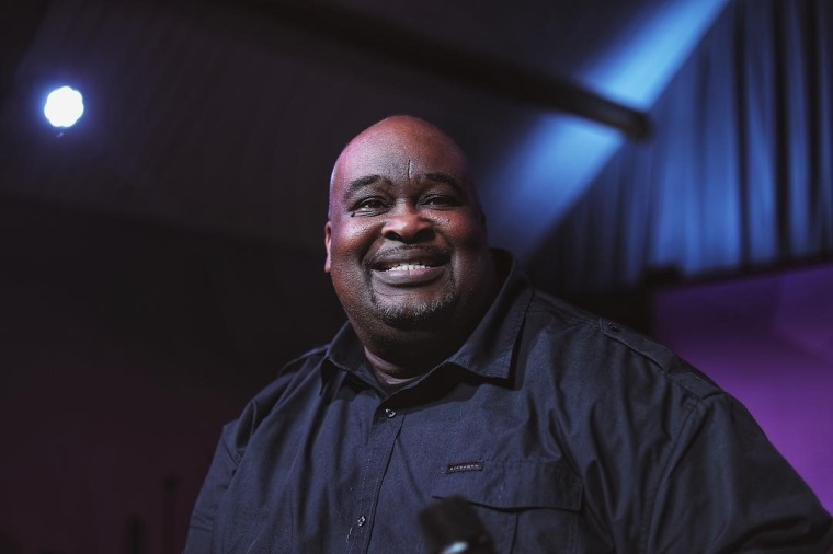 Worship Leader Eddie James Tells Christian Leaders to Unite and ‘Hit the Streets’ With the Gospel Instead of Just Complaining About Riots