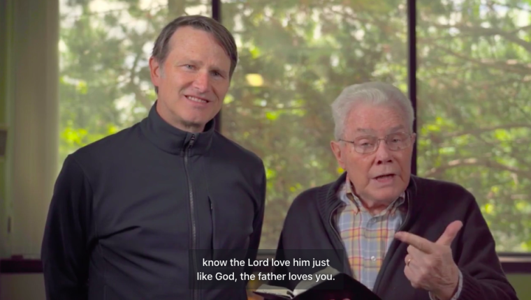 Luis Palau Says the Word of God is the ‘Key’ to Bringing Wayward Children Back to Christ