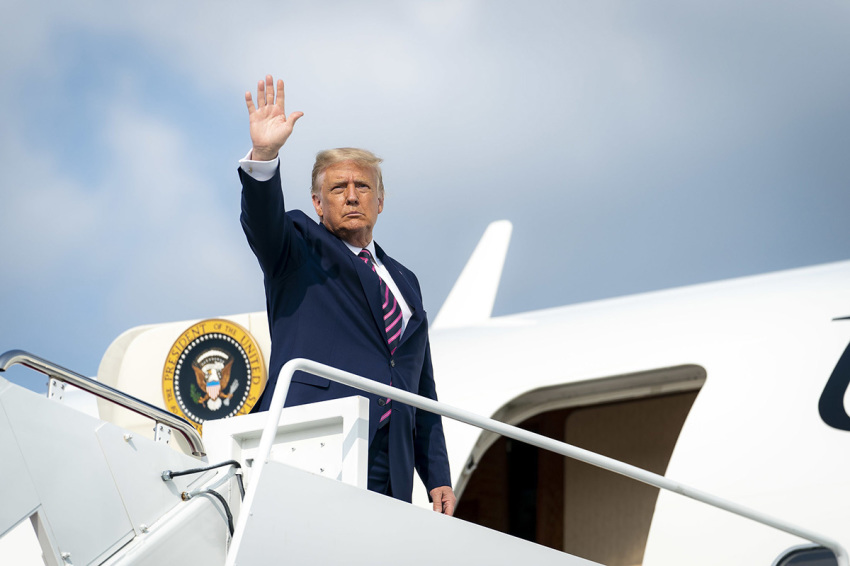 Former President Donald J. Trump disembarks Marine One at Joint Base Andrews, Md. Friday, Sept. 18, 2020, and is escorted to Air Force One by U.S. Air Force personnel. 