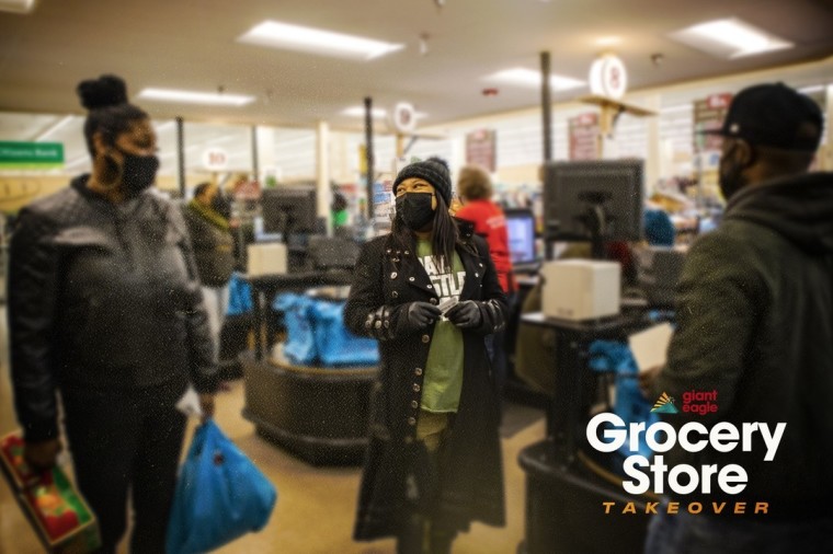 Pennsylvania church gives away $13K in gift cards for store employees, customer bills - Vimarsana News