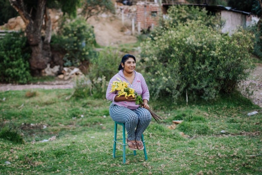 Yhovana's husband lost his job when Covid-19 hit Bolivia. She works on a farm and was desperate when there was no food to feed her four children.