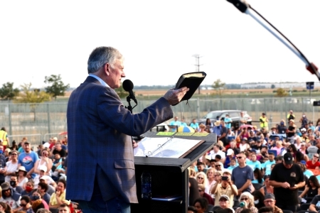 Franklin Graham speaks during the "God Loves You" tour event in Joliet, Illinois, on Sept. 19, 2021.