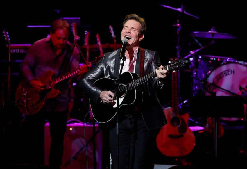 Dennis Quaid performs at the 2021 Kiss Breast Cancer Goodbye Concert at CMA Theater at the Country Music Hall of Fame and Museum on Oct. 24, 2021 in Nashville, Tennessee. (Photo by Jason Kempin/Getty Images)