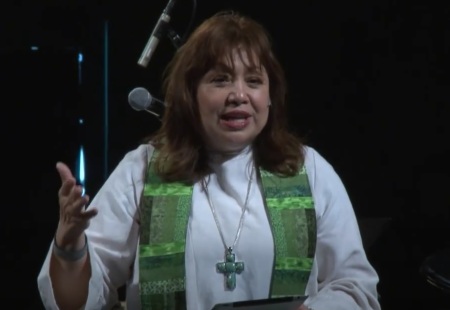 Bishop Minerva Carcaño of the San Francisco Episcopal Area preaching a sermon in 2015.