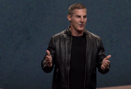Life.Church Pastor Craig Groeschel preaches a sermon about how Christians can uphold sexual integrity in a broken world on Oct. 30, 2022.
