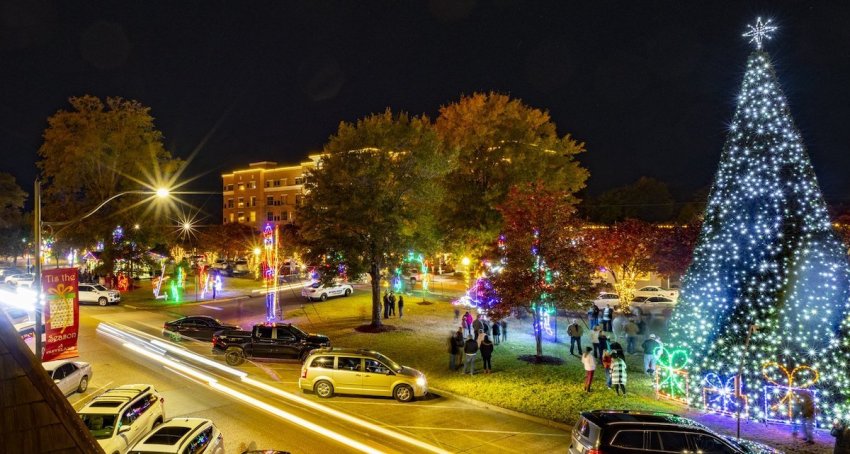 The downtown in Cleveland, Mississippi, during the 50 Nights of Lights festival.