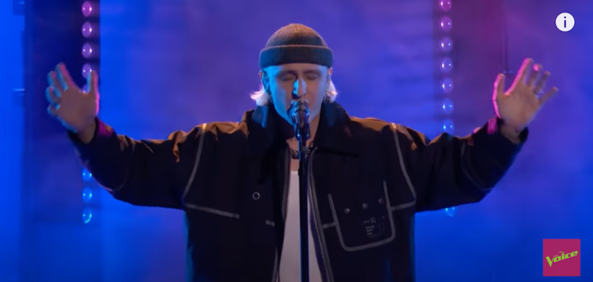 Bodie performs Brandon Lake's 