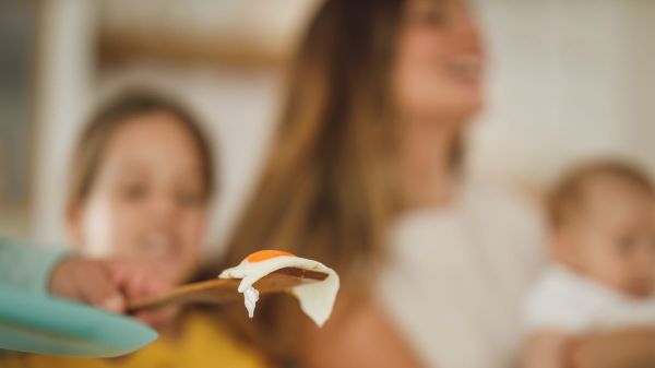 2 simple habits that finally made family Bible reading stick