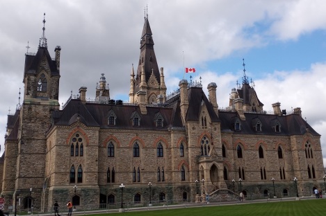 Canadian gov't seeks to halt expansion of euthanasia based on mental illness