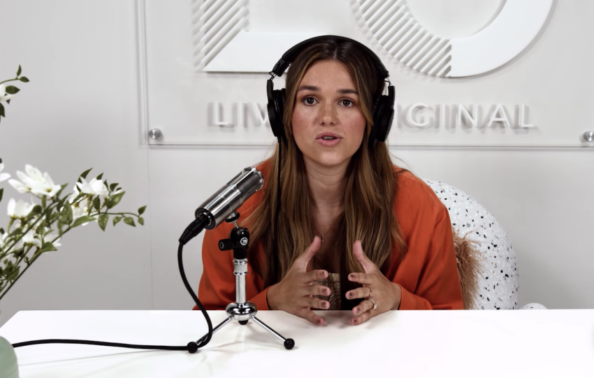 Sadie Robertson Huff speaks about faith and church hurt with Musician and worship leader Anna Golden on an episode of her