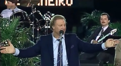 Jimmy Swaggart preaching at a soccer stadium in Rio de Janeiro, Brazil, in October 1987.