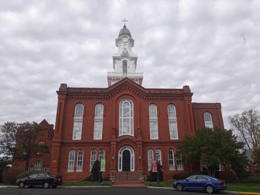 Aspinwall Hall of Virginia Theological Seminary in Alexandria, Virginia.