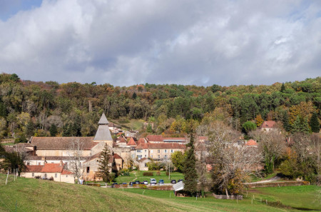 Le Buisson-de-Cadouin is typical of the small towns and villages found in the French region of Dordogne.
