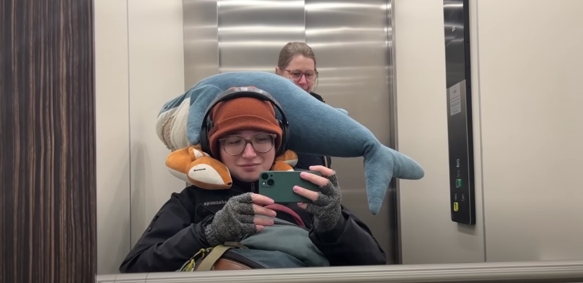28-year-old Dutch book blogger Lauren Hoeve, who suffered from chronic pain and fatigue for years, is seen here in a video summarizing the last days of her life before she underwent euthanasia on Jan. 27, 2024.