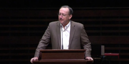 Jeff Iorg, president of Gateway Baptist Theological Seminary, speaks at Southwestern Baptist Theological Seminary in September 2022.