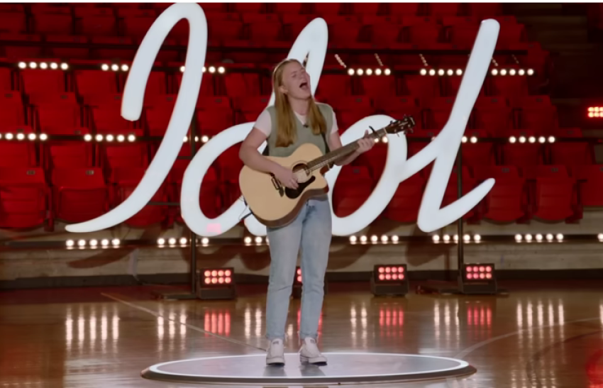 Jennifer Jeffries performs on an episode of "American Idol" that aired on March 3, 2024.