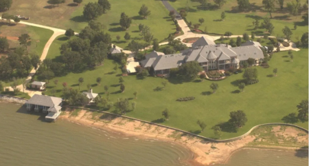 Kenneth Copeland’s parsonage next to Eagle Mountain Lake.