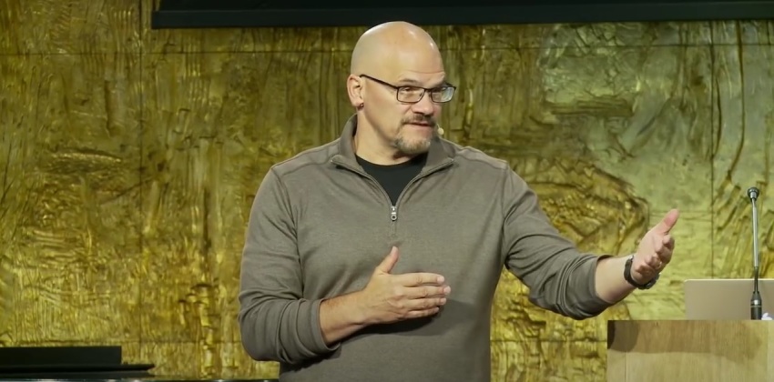 Timothy Muehlhoff, author and professor of communication at Biola University, giving remarks at Talbot Chapel in November 2018.