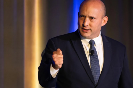 Former Israeli Prime Minister Naftali Bennett speaks at the Epicenter Briefing hosted by The Joshua Fund and All Israel News in Carlsbad, California, on Sept. 26, 2024.