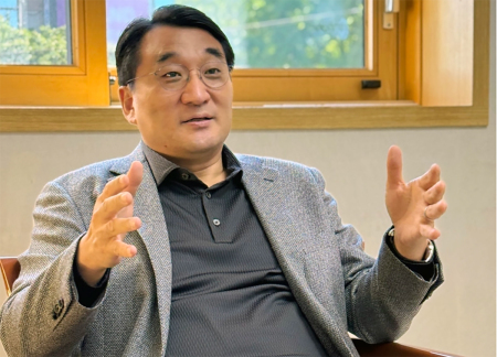 At his office at Onnuri Church, the Rev. Jaehoon Lee speaks to Christian Daily International about the Lausanne Congress where he served as co-chair.
