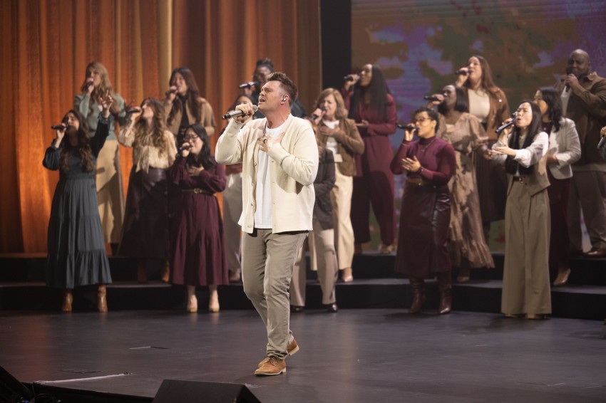 Brad Hudson and the Brooklyn Tabernacle Choir minister "I Will Not Be Moved” from their new album of the same name on Feb. 28, 2025.