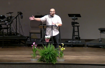 Pastor Bobby Kelly Jr. of CrossPointe Community Church in Wayne, Michigan.