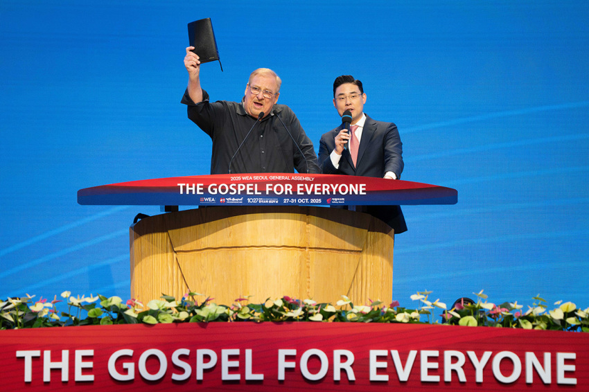 Renowned pastor, ministry leader and bestselling author Rick Warren speaks to thousands gathered on the first evening of the World Evangelical Alliance's 14th General Assembly held this year at SaRang Church in Seoul, South Korea, on Oct. 27, 2025. Matt Lee, director of the Master of Divinity and an assistant professor at Lancaster Bible College, who also serves as associate dean of SaRang Global Worship, provided the Korean interpretation for attendees.