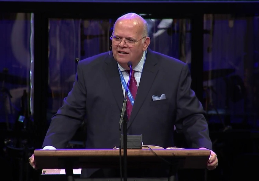Alabama Baptist Convention President Craig Carlisle delivers remarks in a 2025 sermon.