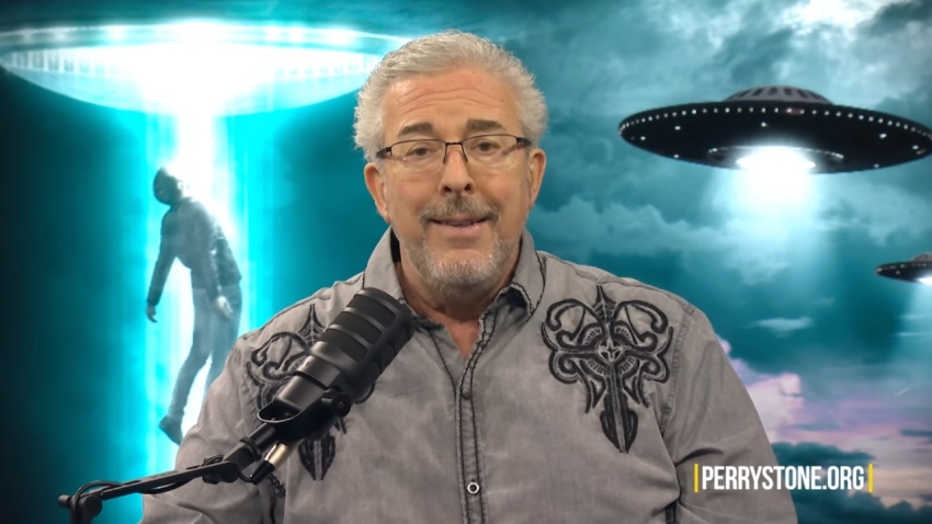 Evangelist Perry Stone speaks about UFOs and extraterrestrials during an episode of his podcast that aired April 27, 2026.
