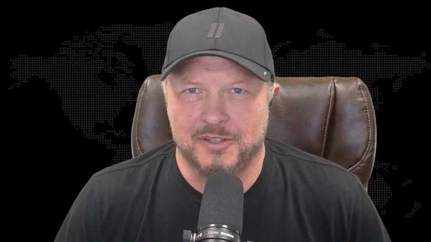 Larry Ragland, who serves as senior pastor of Solid Rock Church in Birmingham, Alabama, apologized after Rep. Eric Burlison, R-Mo., disputed his claims about a UFO meeting with pastors.