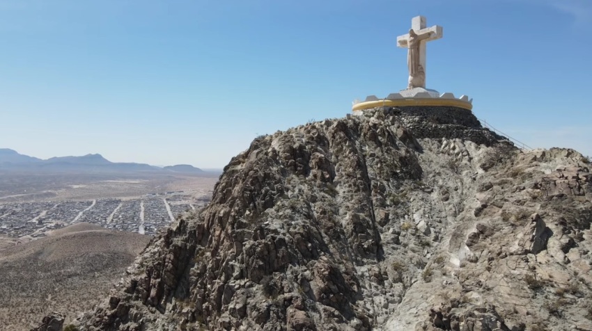 Mount Cristo Rey, a Catholic pilgrimage site in New Mexico located near the U.S. southern border that has a 29-foot-tall limestone statue of Jesus Christ that was built in 1940.