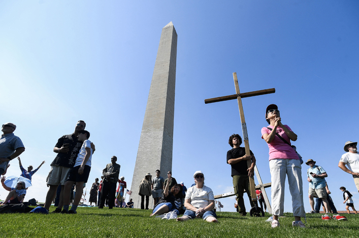 Religious identification, service attendance remains steady after years of decline: Pew 