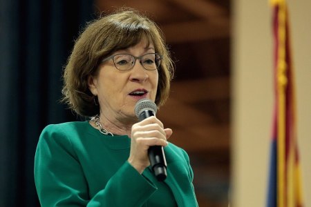 U.S. Sen. Susan Collins speaks with attendees at the 2018 Small Business Expo at the Phoenix Convention Center in Phoenix, Arizona, on Oct. 31, 2018.