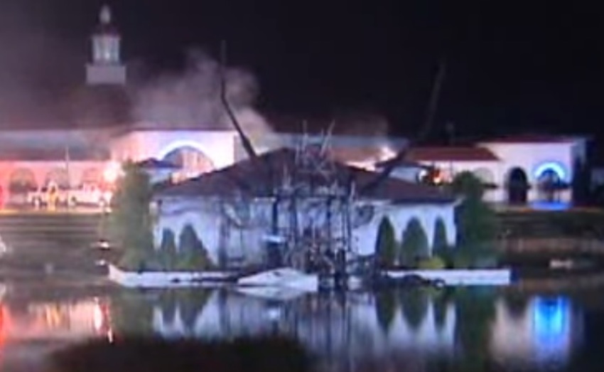 This statue, referred to as the "King of Kings" and "Touchdown Jesus," was set on fire by lightning in June 2010 at the Solid Rock Church, near Monroe, Ohio. 