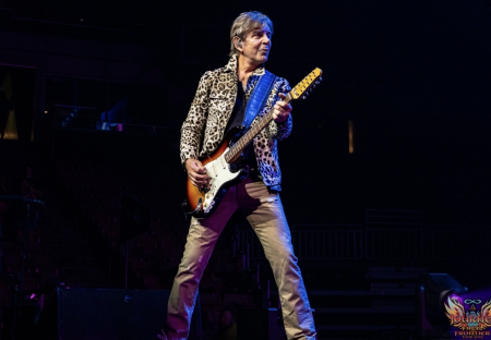 Jonathan Cain